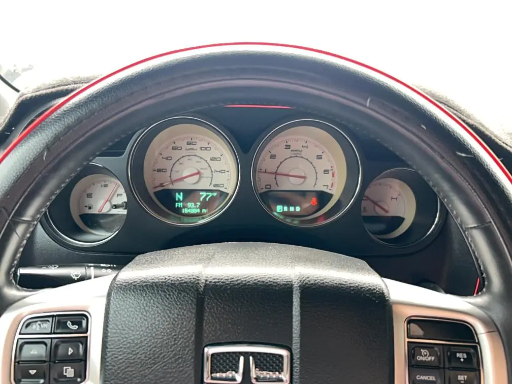 2011 DODGE CHALLENGER R/T  