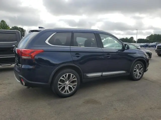 2017 MITSUBISHI OUTLANDER SE  