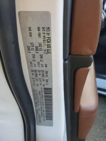 2018 JEEP GRAND CHEROKEE SUMMIT  