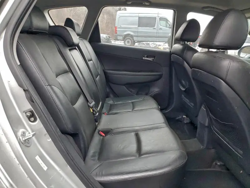 2011 HYUNDAI ELANTRA TOURING GLS  