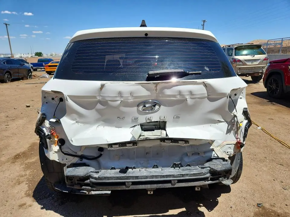2021 HYUNDAI VENUE SE  