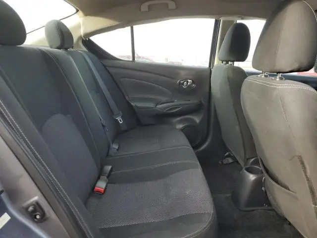 2018 NISSAN VERSA S