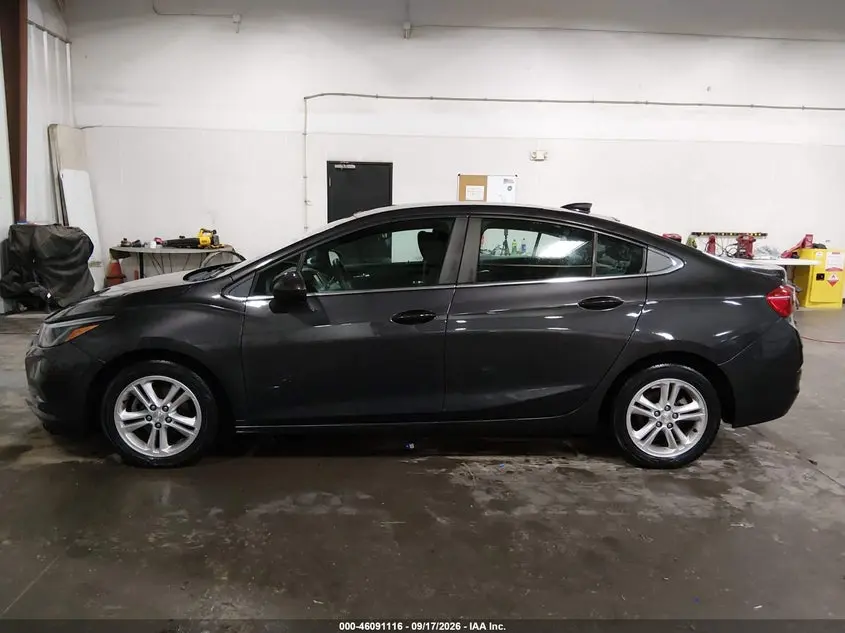 2017 CHEVROLET CRUZE LT AUTO