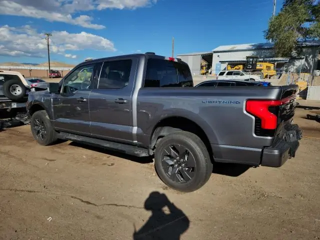 2022 FORD F150 LIGHTNING PRO  