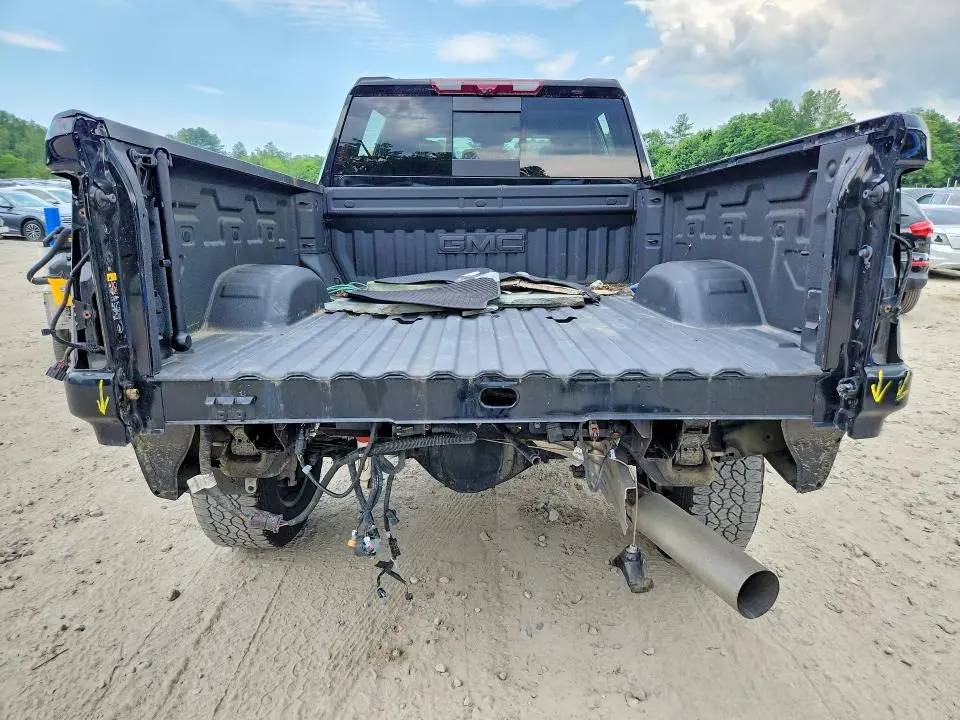 2025 GMC SIERRA K2500 DENALI ULTIMATE  