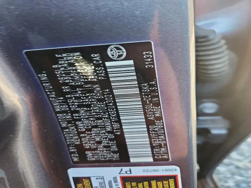 2014 TOYOTA CAMRY SE  
