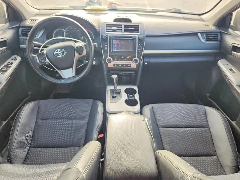 2012 TOYOTA CAMRY SE  