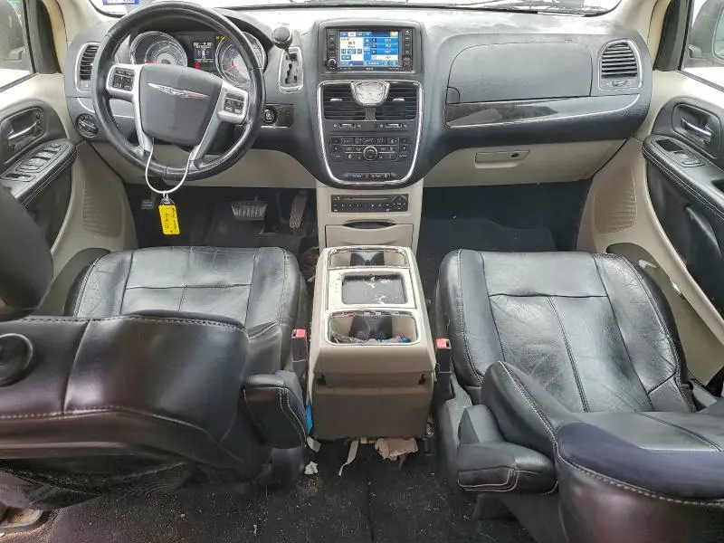 2011 CHRYSLER TOWN & COUNTRY LIMITED  