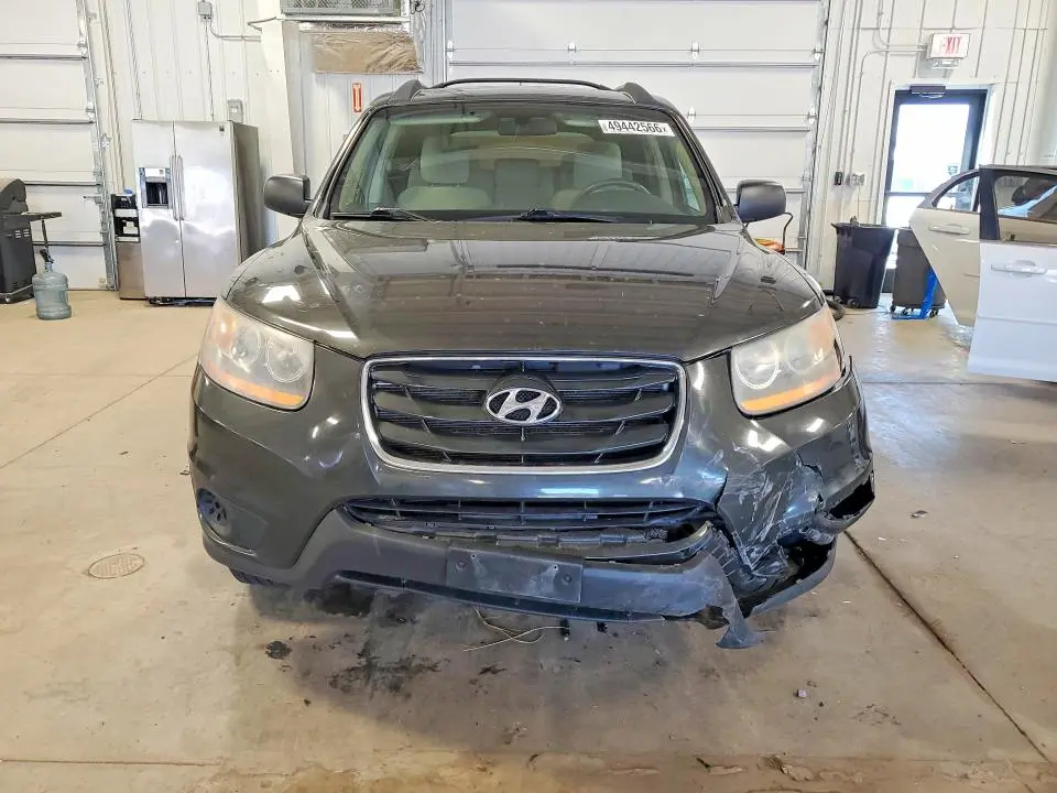 2010 HYUNDAI SANTA FE GLS  