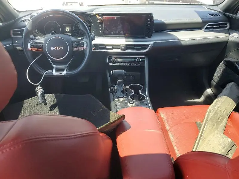 2022 KIA K5 GT LINE  
