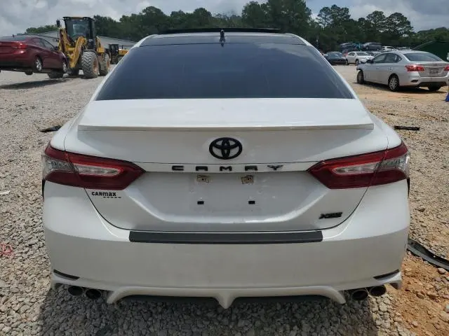 2019 TOYOTA CAMRY XSE