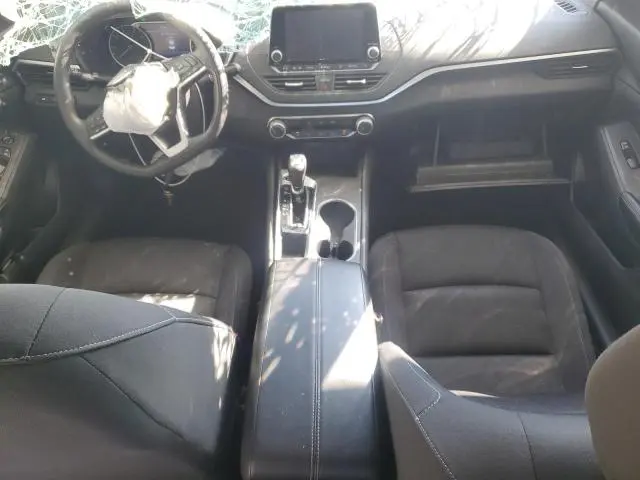 2022 NISSAN ALTIMA SV  