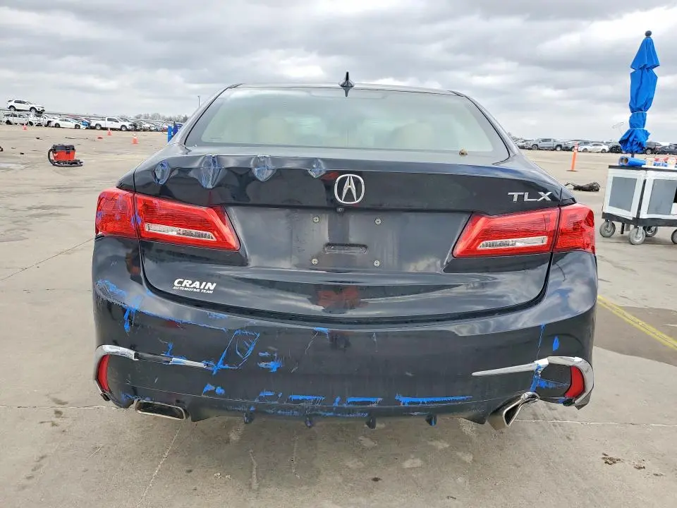 2018 ACURA TLX   