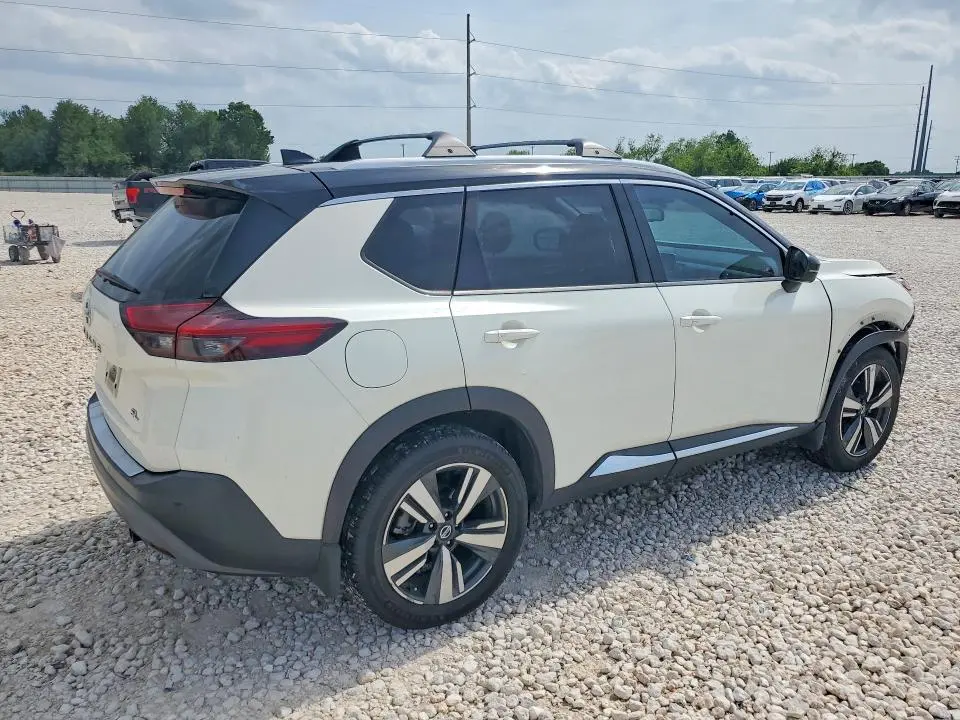 2021 NISSAN ROGUE SL  