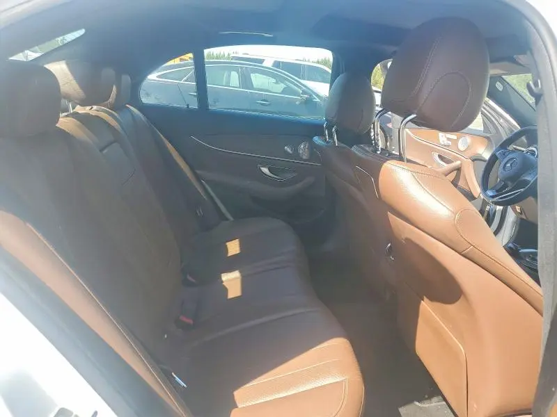 2018 MERCEDES-BENZ E 300  
