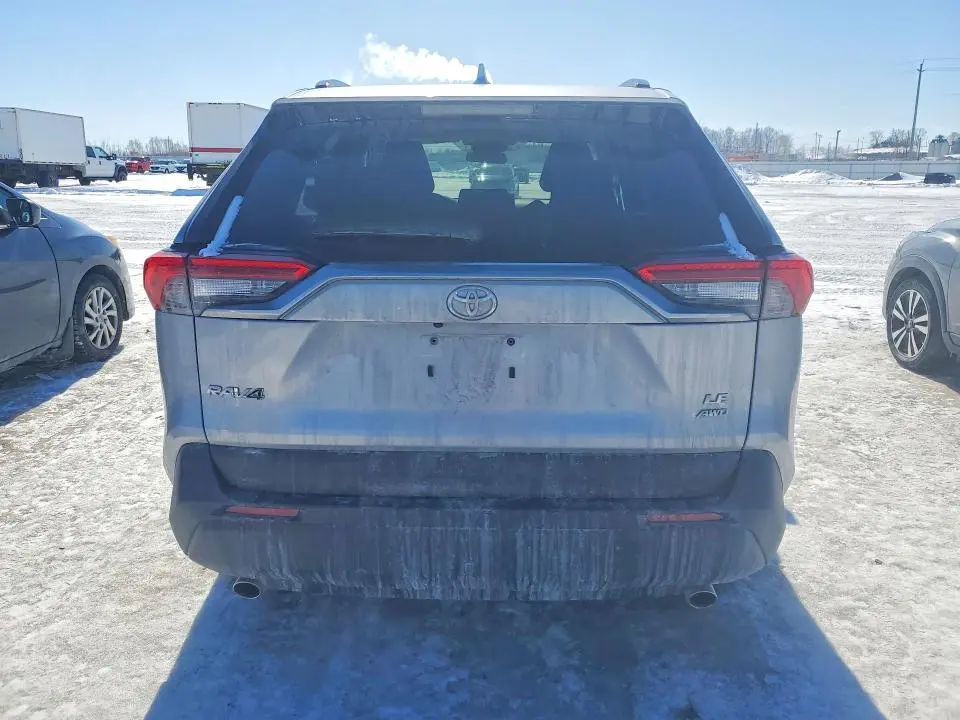 2021 TOYOTA RAV4 LE  