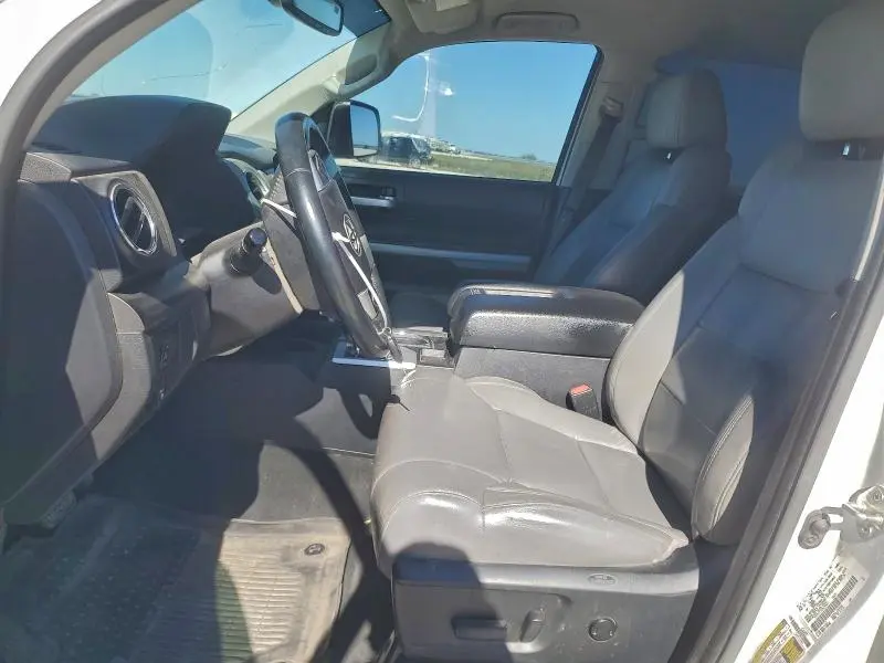 2021 TOYOTA TUNDRA CREWMAX SR5  