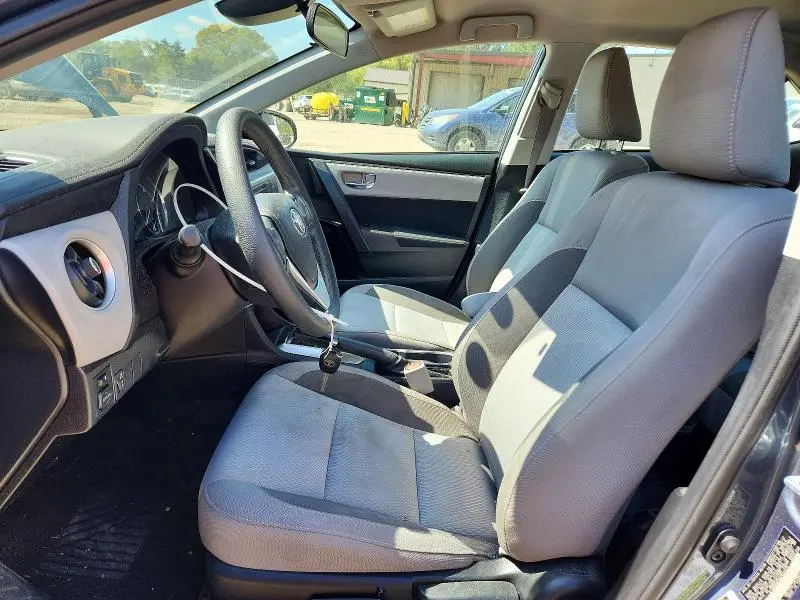 2017 TOYOTA COROLLA BASE  