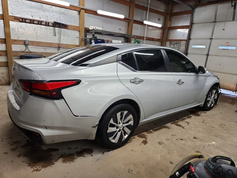 2021 NISSAN ALTIMA S  