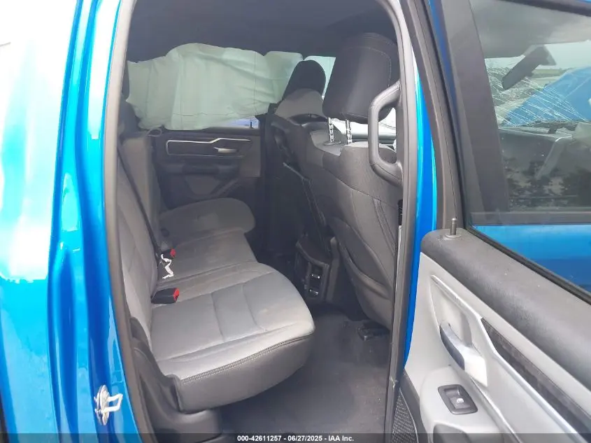2021 RAM 1500 BIG HORN  4X4 6'4 BOX