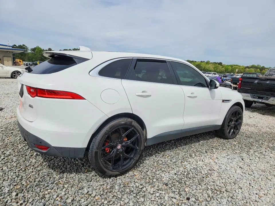 2019 JAGUAR F-PACE PRESTIGE  