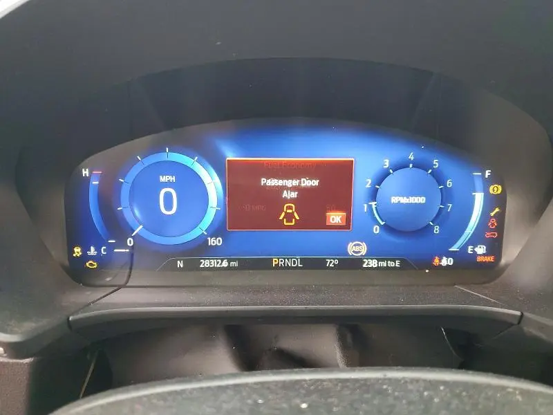 2022 FORD ESCAPE SEL  