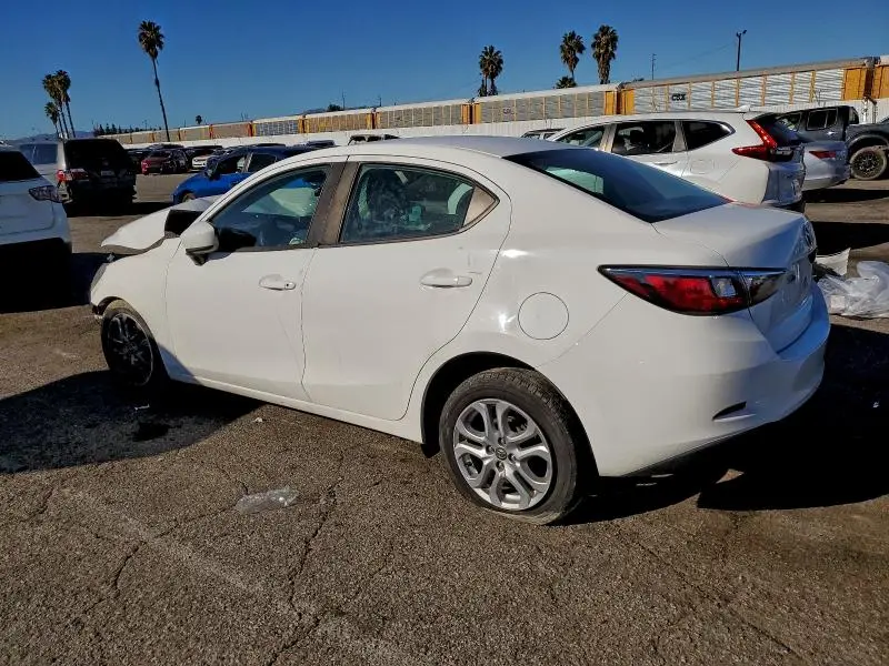 2017 TOYOTA YARIS IA   