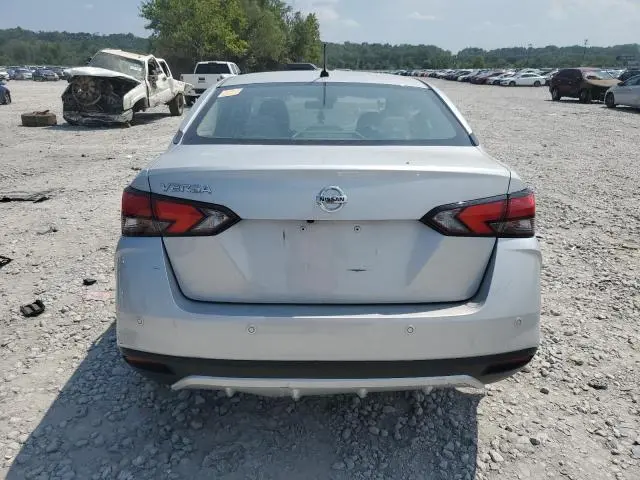 2021 NISSAN VERSA S  