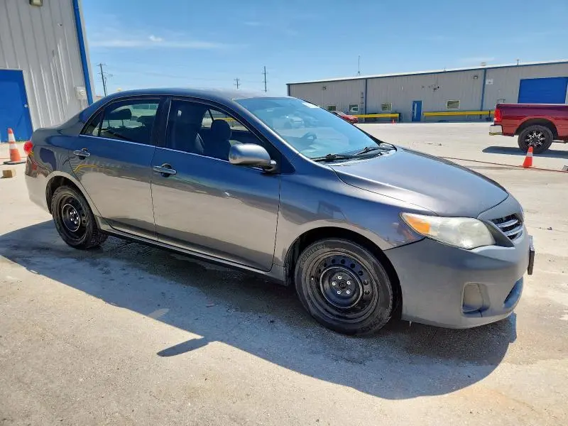 2013 TOYOTA COROLLA BASE  