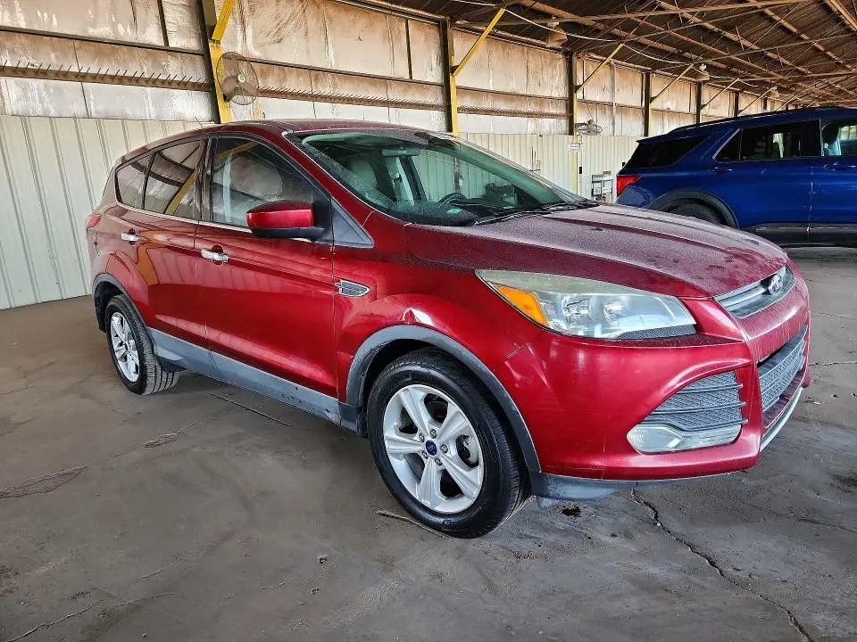 2016 FORD ESCAPE SE  