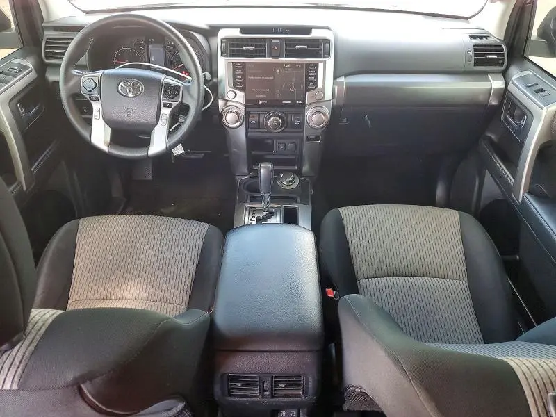 2020 TOYOTA 4RUNNER SR5  