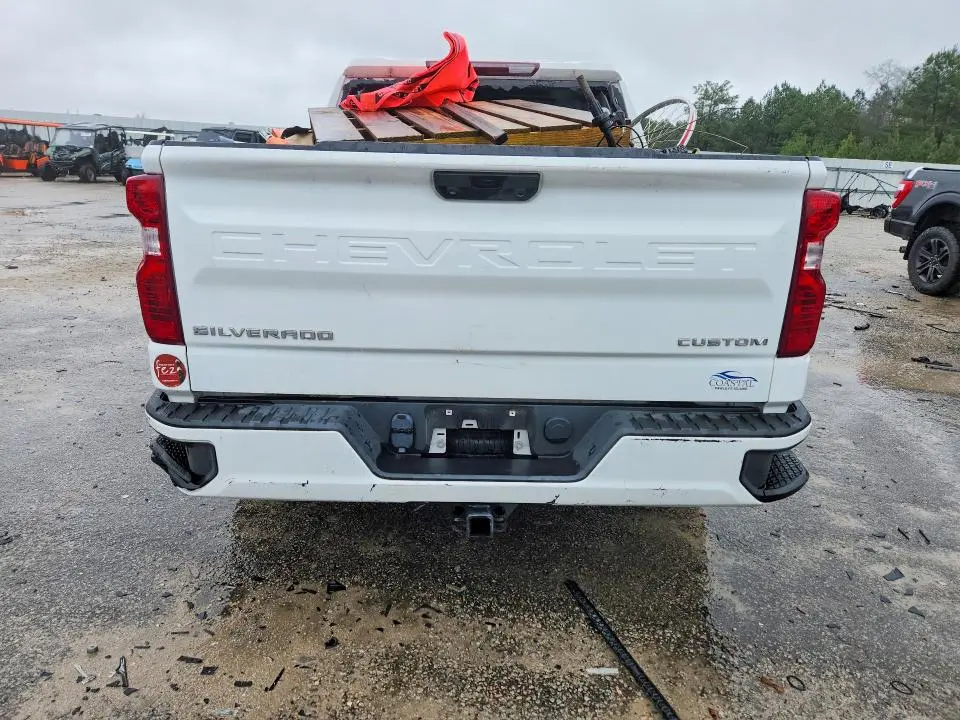 2024 CHEVROLET SILVERADO K1500 CUSTOM  