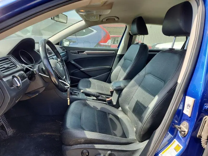 2017 VOLKSWAGEN PASSAT R-LINE  