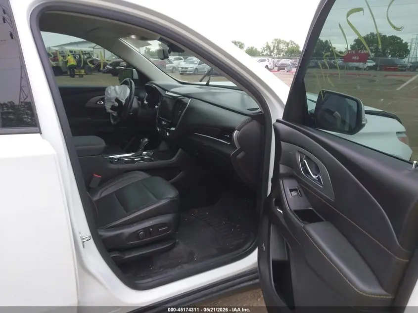 2019 CHEVROLET TRAVERSE RS
