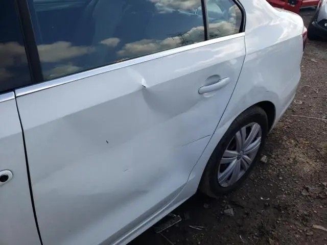 2017 VOLKSWAGEN JETTA S  