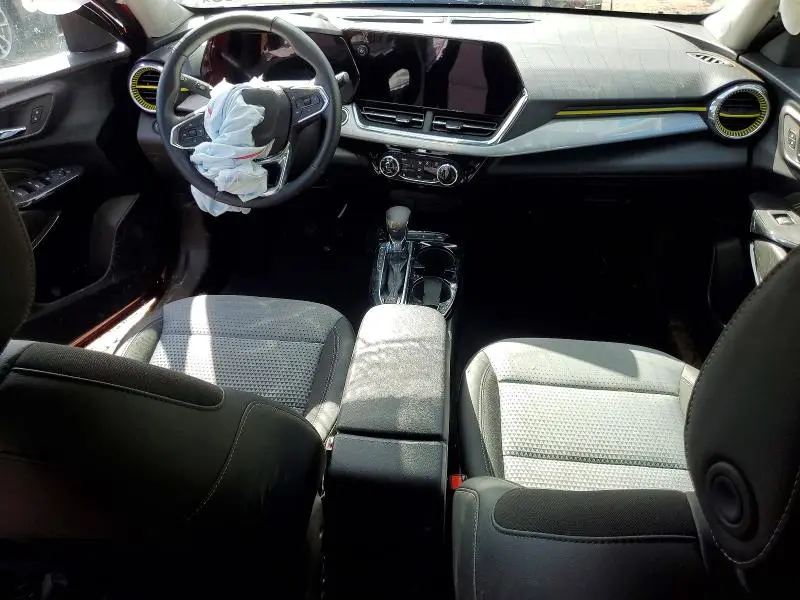 2025 CHEVROLET TRAX 1LT  