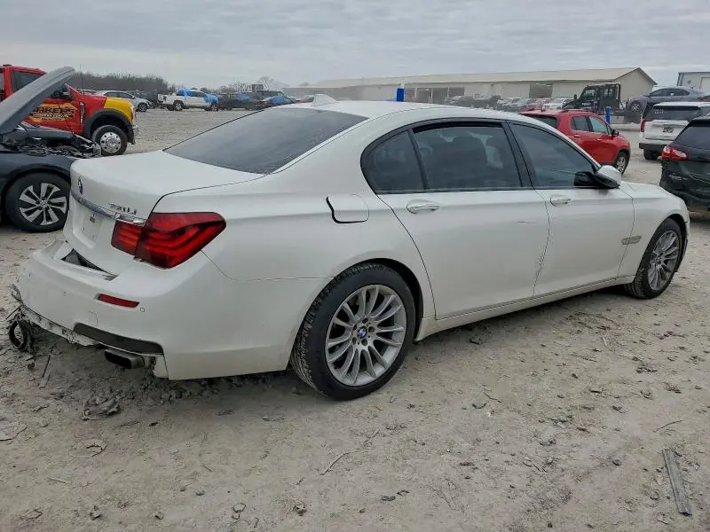 2014 BMW 750 LXI  