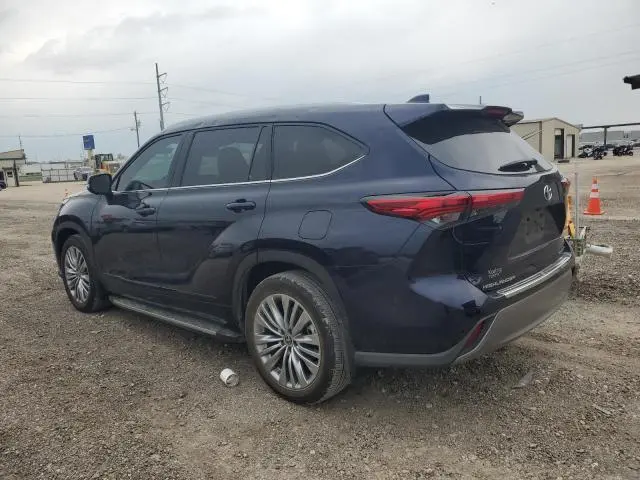 2023 TOYOTA HIGHLANDER HYBRID PLATINUM  