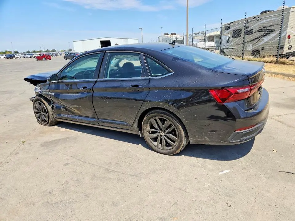 2025 VOLKSWAGEN JETTA SE  