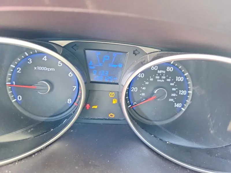 2010 HYUNDAI TUCSON LIMITED  