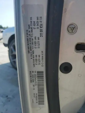 2019 DODGE CHALLENGER SXT  