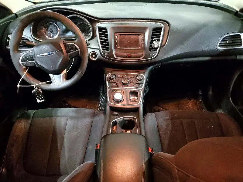 2015 CHRYSLER 200 LX  