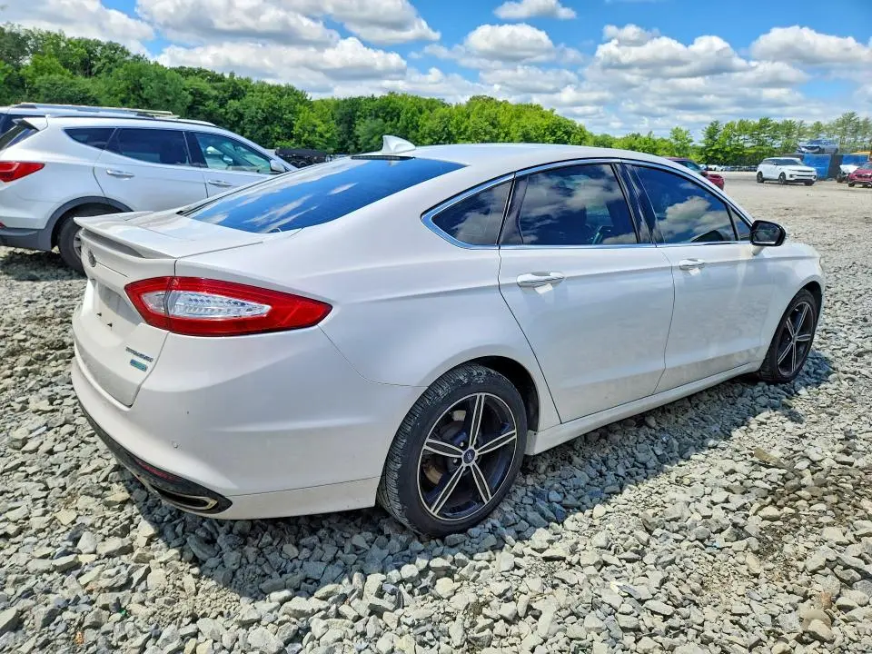2015 FORD FUSION TITANIUM  