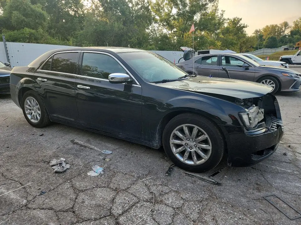 2014 CHRYSLER 300   