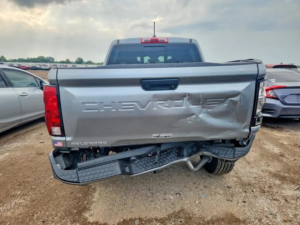 2025 CHEVROLET COLORADO LT  