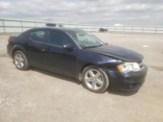 2011 DODGE AVENGER LUX  