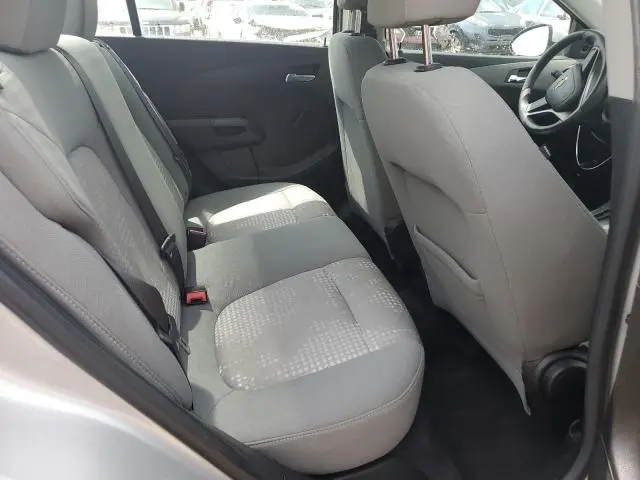 2012 CHEVROLET SONIC LS  