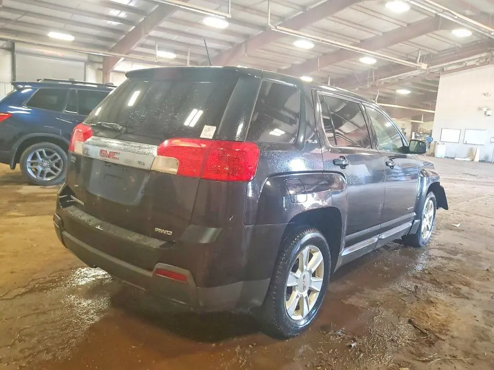 2013 GMC TERRAIN SLE  