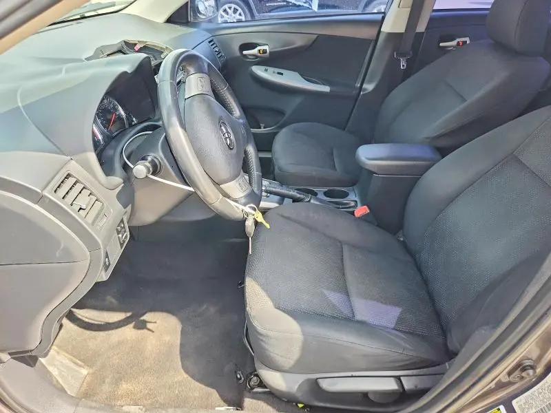 2013 TOYOTA COROLLA S  