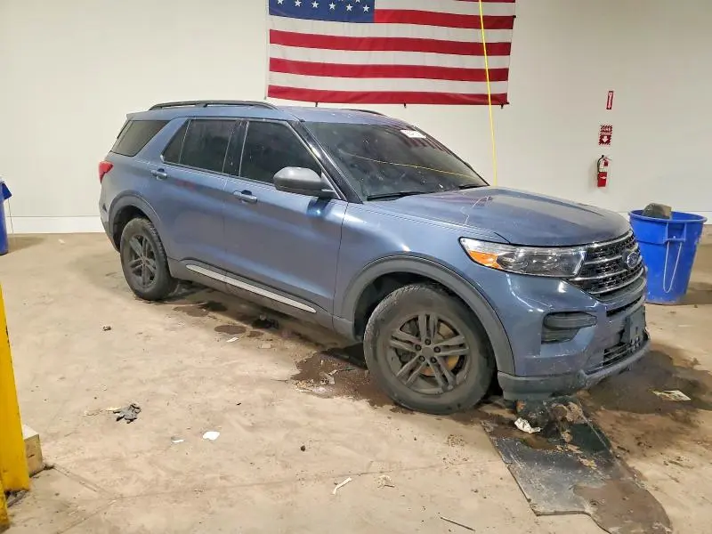 2021 FORD EXPLORER XLT  